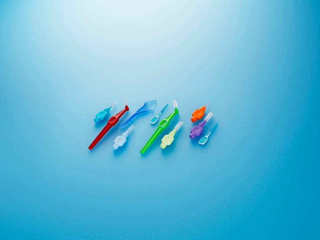 Choosing the correct interdental cleaning device